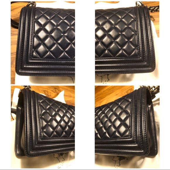 🚫SOLD🚫 Auth Chanel Medium Boy Navy Lambskin SHW - Picture 6 of 8